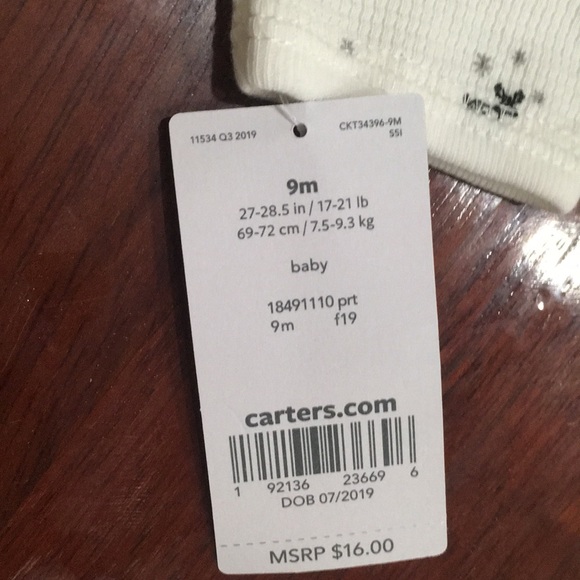 Carter’s 9mo footed pj - Picture 3 of 3